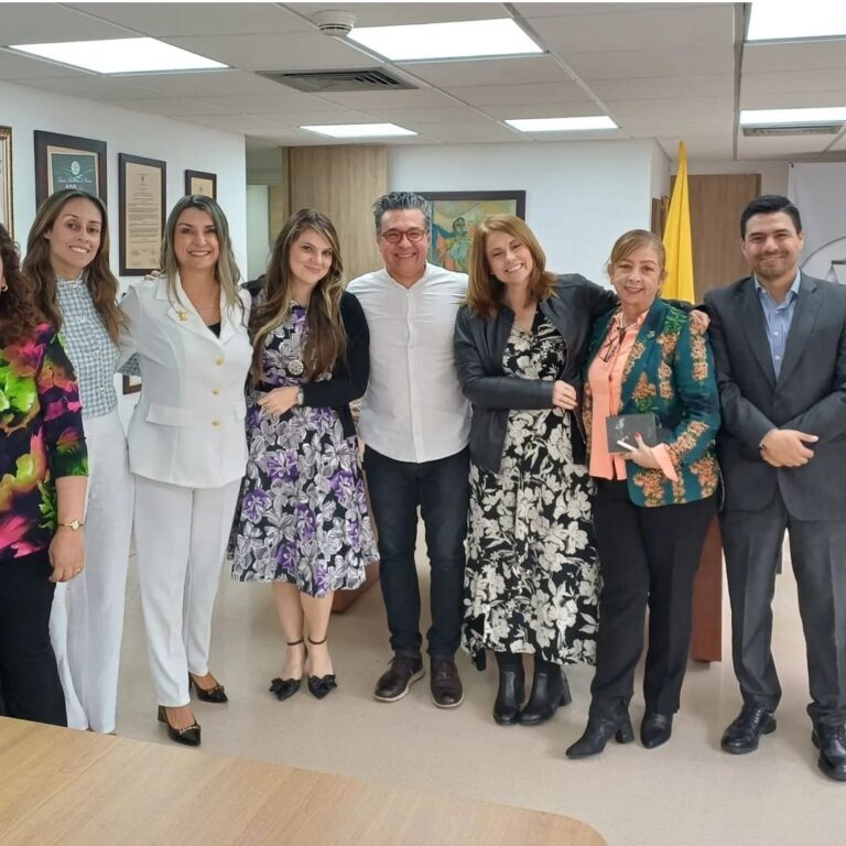 Encuentro del Dr. Orión Vargas con Magistradas y Magistrados en el ...